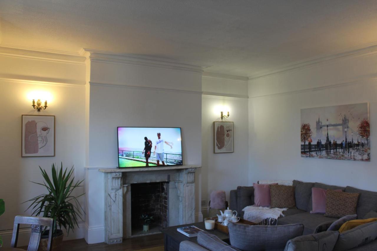Canterbury Accommodations With Free Car Park Onsite And High Speed Wifi Exterior foto